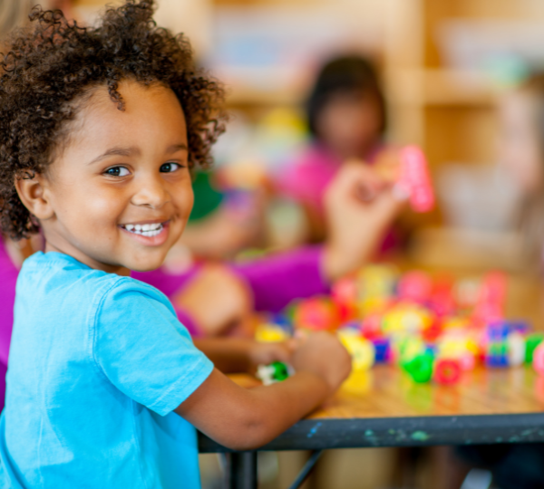 Fala, escuta, cresce: Desvendando a importância da Fonoaudiologia na primeira infância