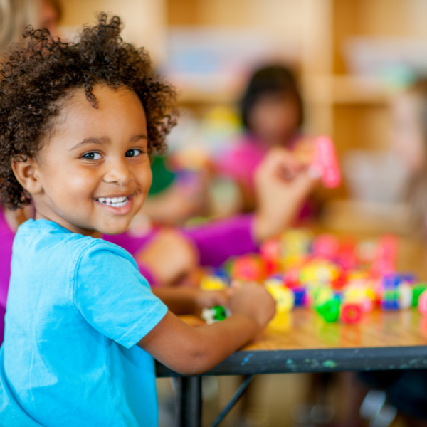 Fala, escuta, cresce: Desvendando a importância da Fonoaudiologia na primeira infância